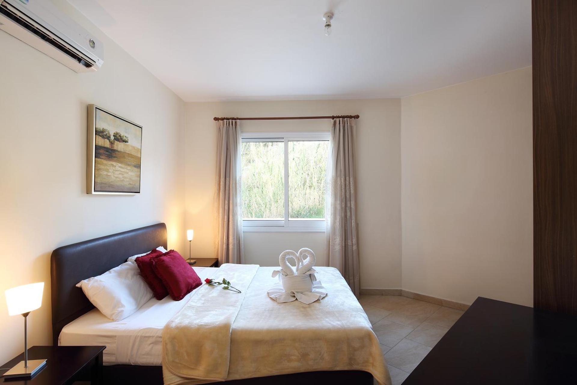 Executive Two-Bedroom Apartment with Sea View