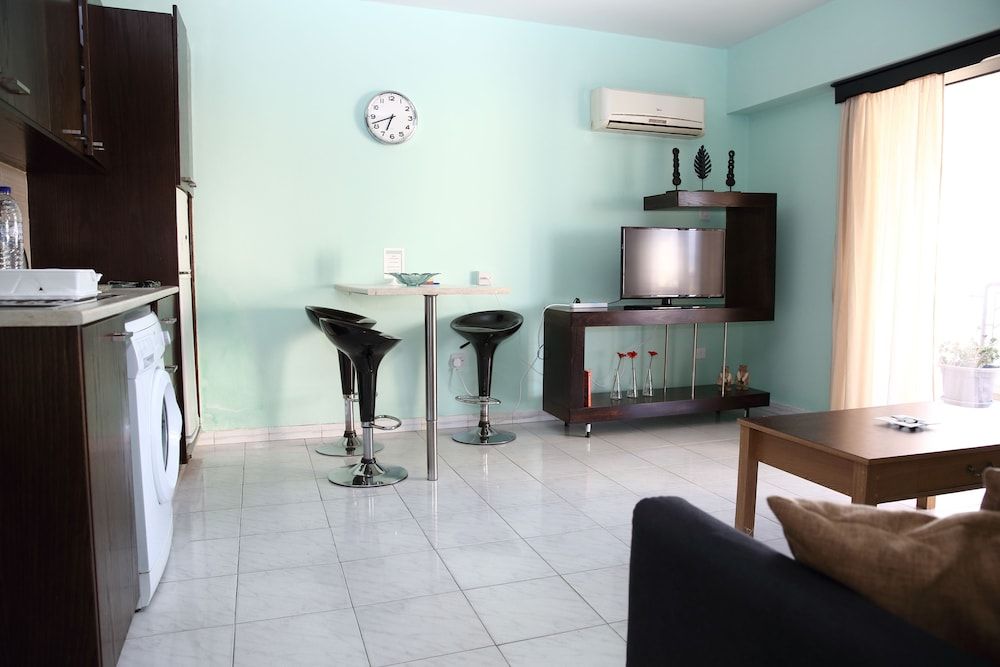 Alora Apartments Apartment, 2 Bedrooms, Balcony 15