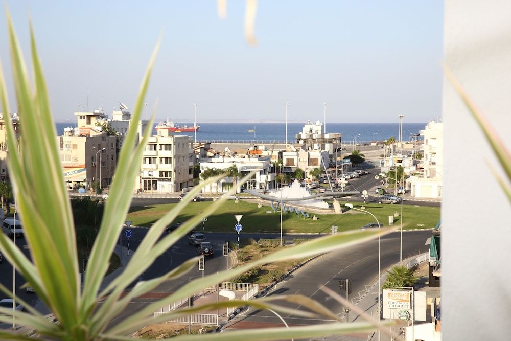 Alora Apartments Apartment, 2 Bedrooms, Balcony 9