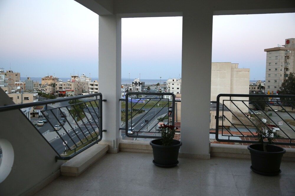Alora Apartments Apartment, 2 Bedrooms, Balcony 7
