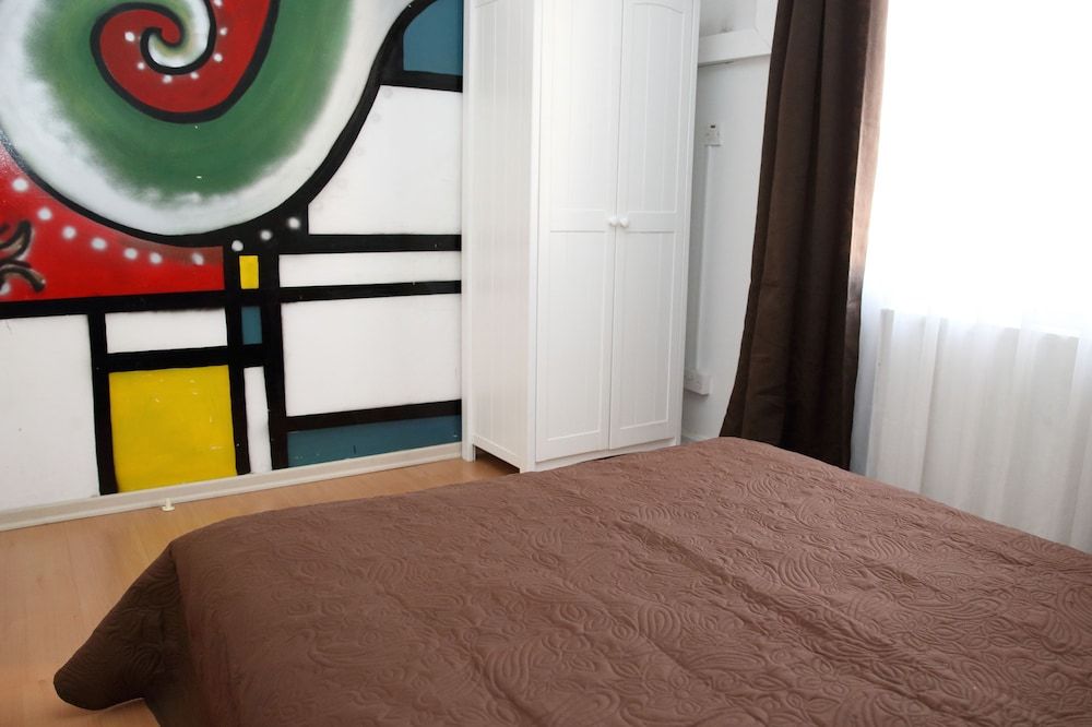 Alora Apartments Apartment, 2 Bedrooms, Balcony 2