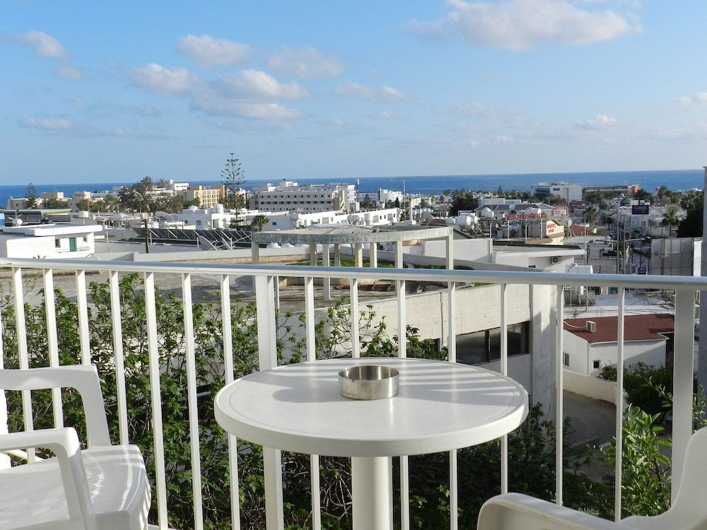 Superior Apartment, 2 Bedrooms, Balcony, City View