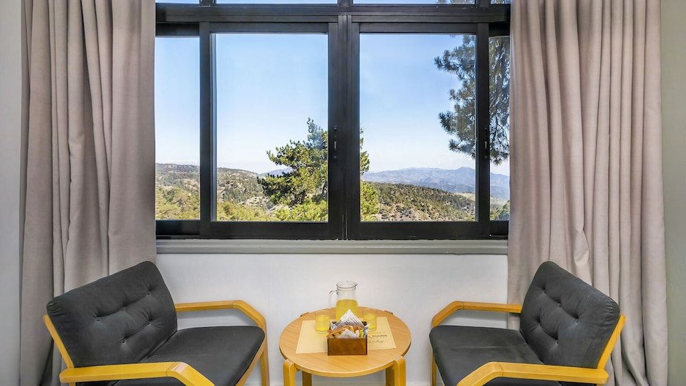 Troodos Hotel Family Quadruple Room 3