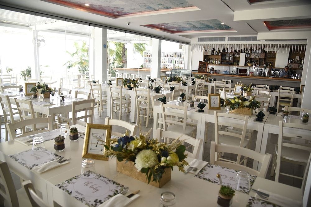 undefined Island Boutique Hotel 3