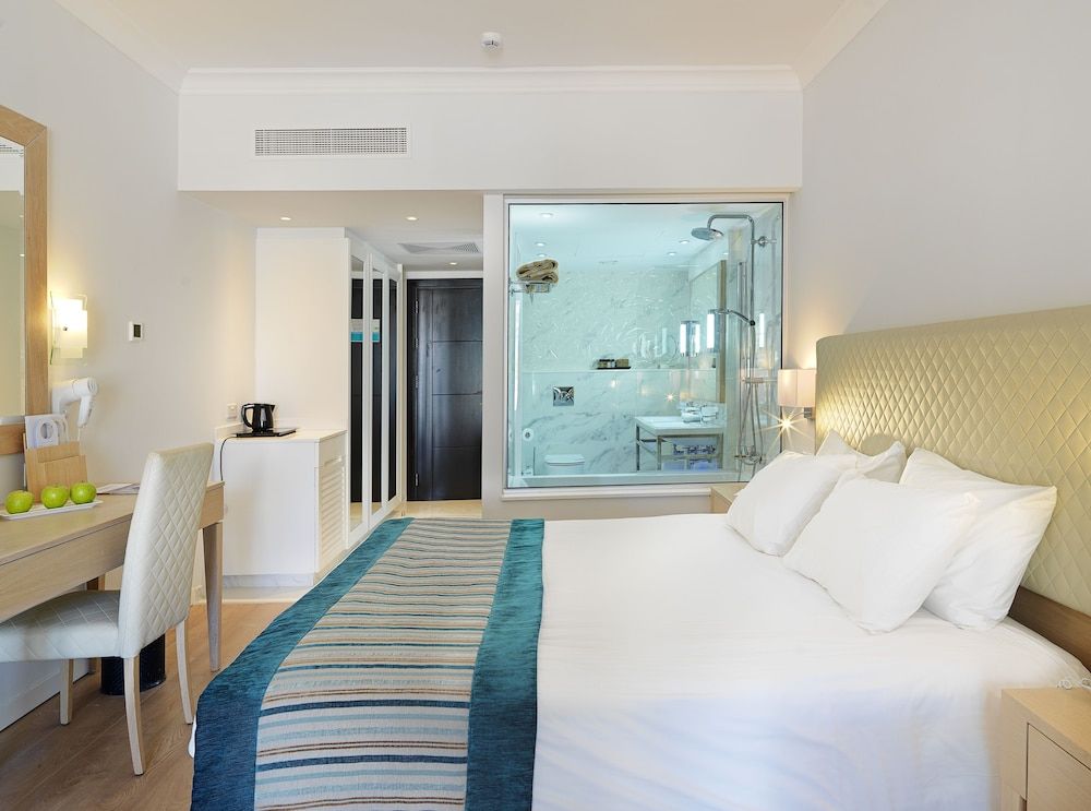 Superior Room (Private Garden)