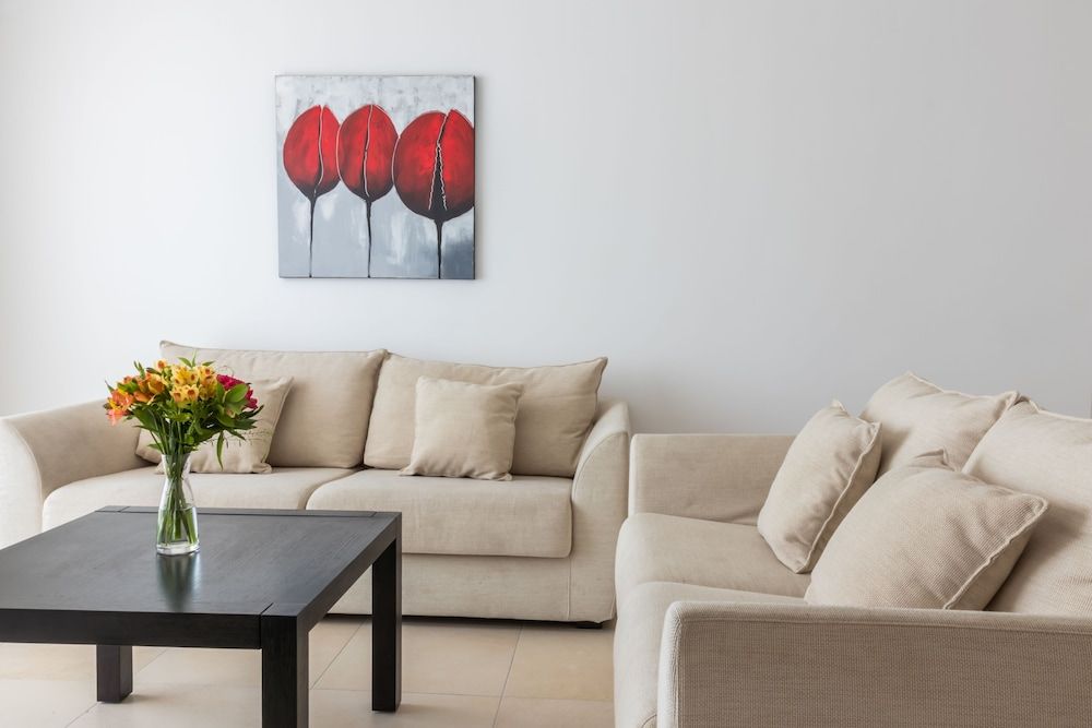 undefined Elysia Park