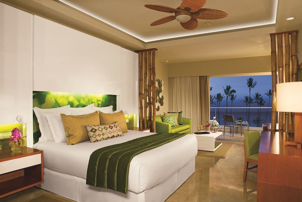 Junior Suite Garden View King Bed (Resort Access to Breathless Punta Cana)