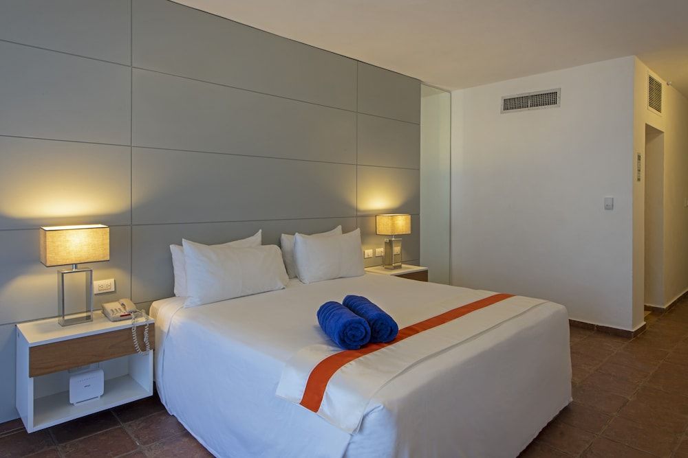 Bliss 1 king size bed, non-smoking