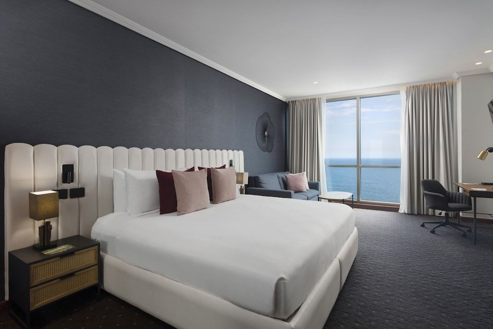 Presidential Suite Ocean Front