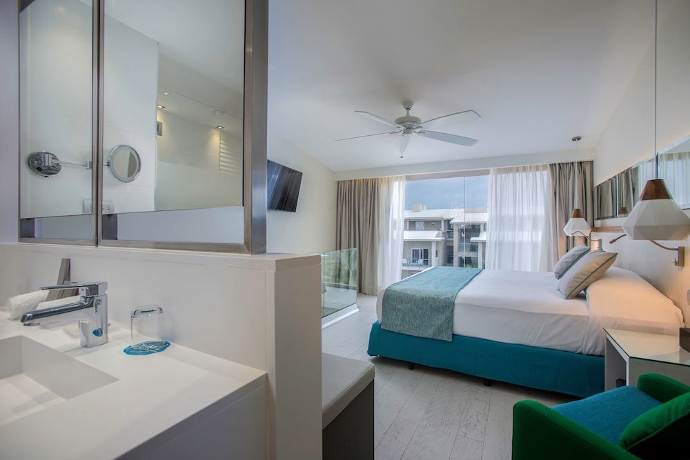 Duplex Suite & Swimming Pool