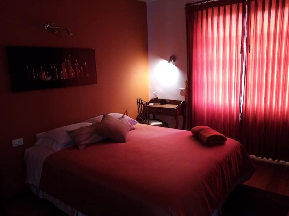 Hotel Casa Ecuatreasures Centro Histórico Superior Room, Balcony (Fire) 4