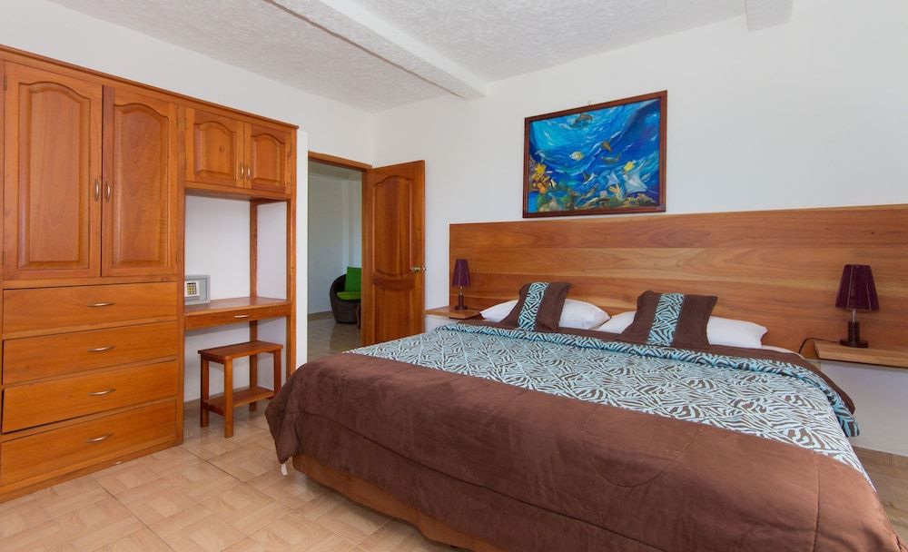 Twin Hotel Galapagos Superior Suite, 2 Bedrooms 2