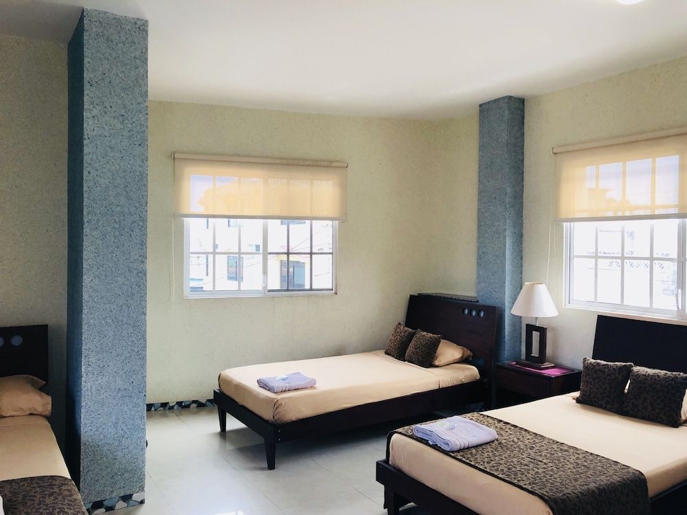 Hotel Katarma Galapagos Standard Triple Room 11