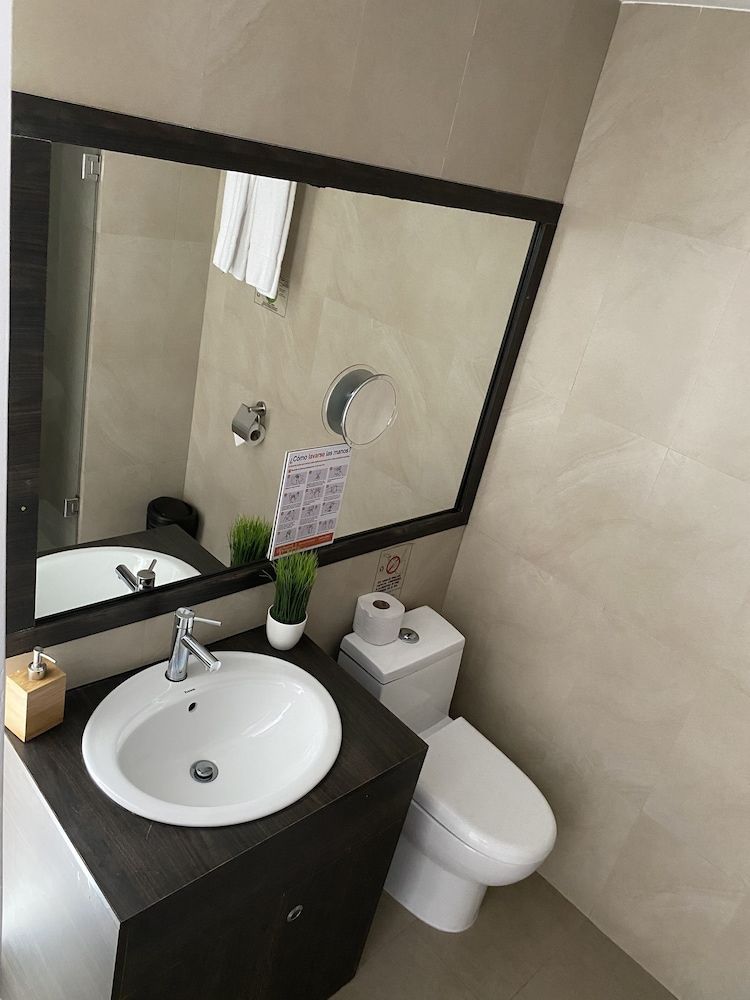 Galapagos Sunset Hotel Comfort Room, Ocean View 4