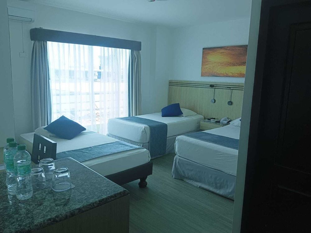 Hotel Mar Azul Family Triple Room, Balcony, City View 3