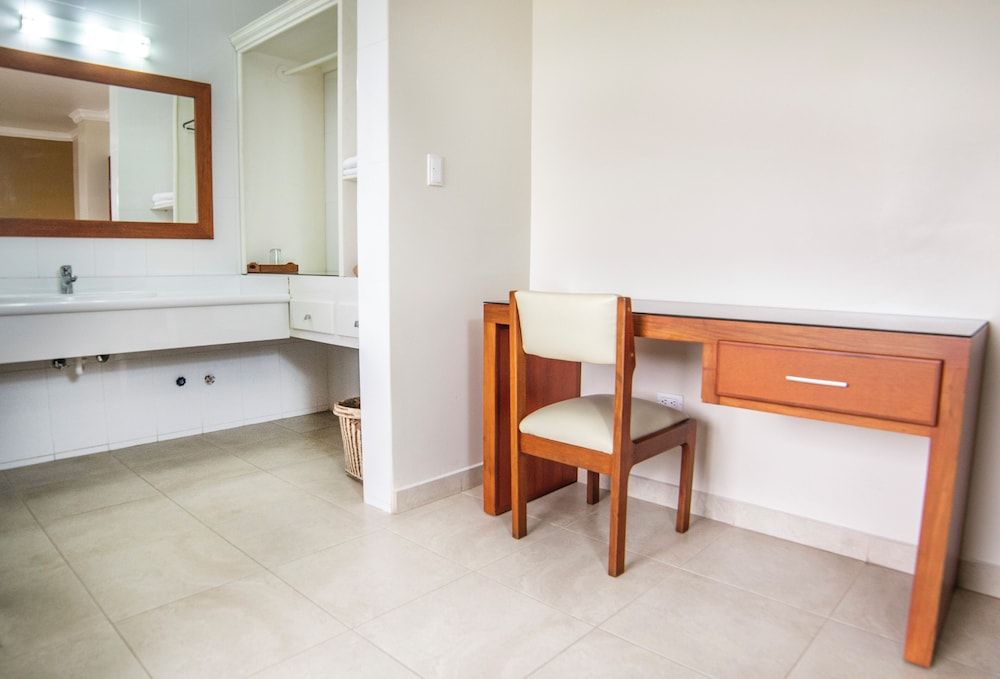 Gran Hotel de Lago - Lago Agrio Deluxe Apartment 3