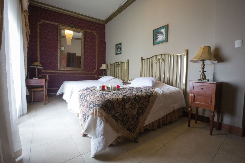 Mansión del Río Twin Room 2