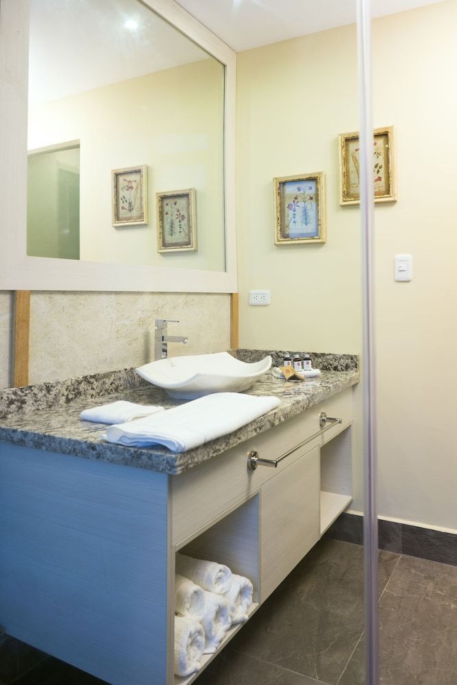 Medina del Lago Junior Suite 7