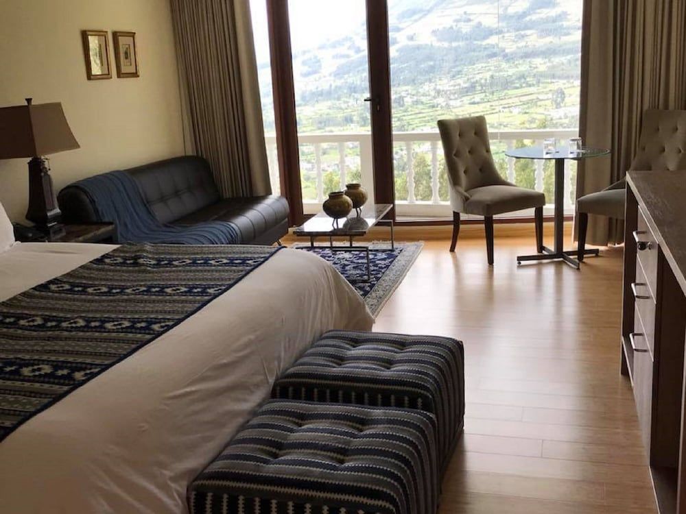 Medina del Lago Junior Suite 5