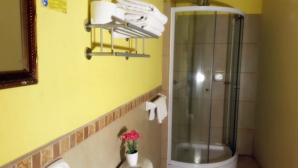 Rincón Familiar Hostel Boutique Economy Twin Room, Shared Bathroom 4
