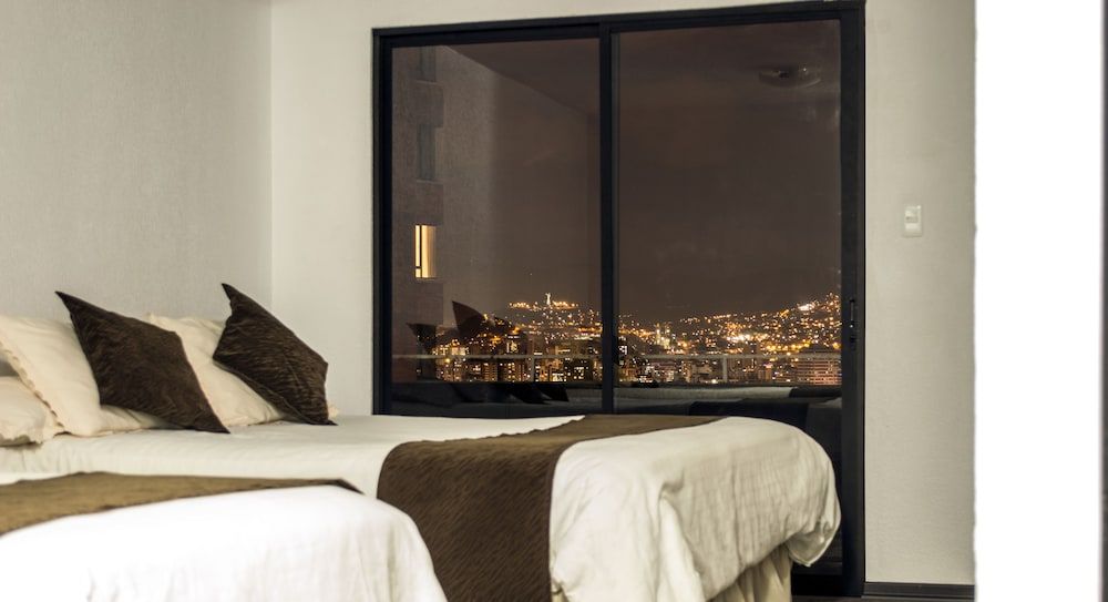 Hotel Bellavista Quito Triple Room 4