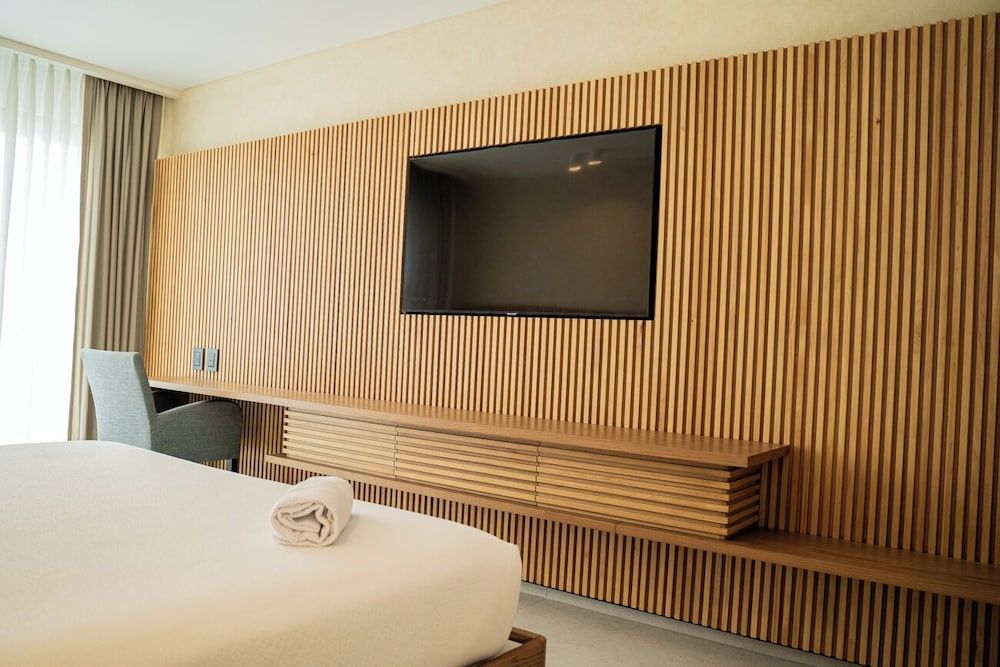 Mantahost Hotel Deluxe Room, 1 Queen Bed, Balcony, Sea View 5