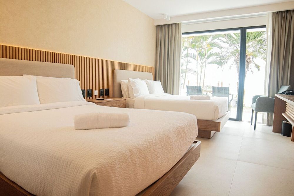 Mantahost Hotel Deluxe Twin Room, Balcony, Sea View 2