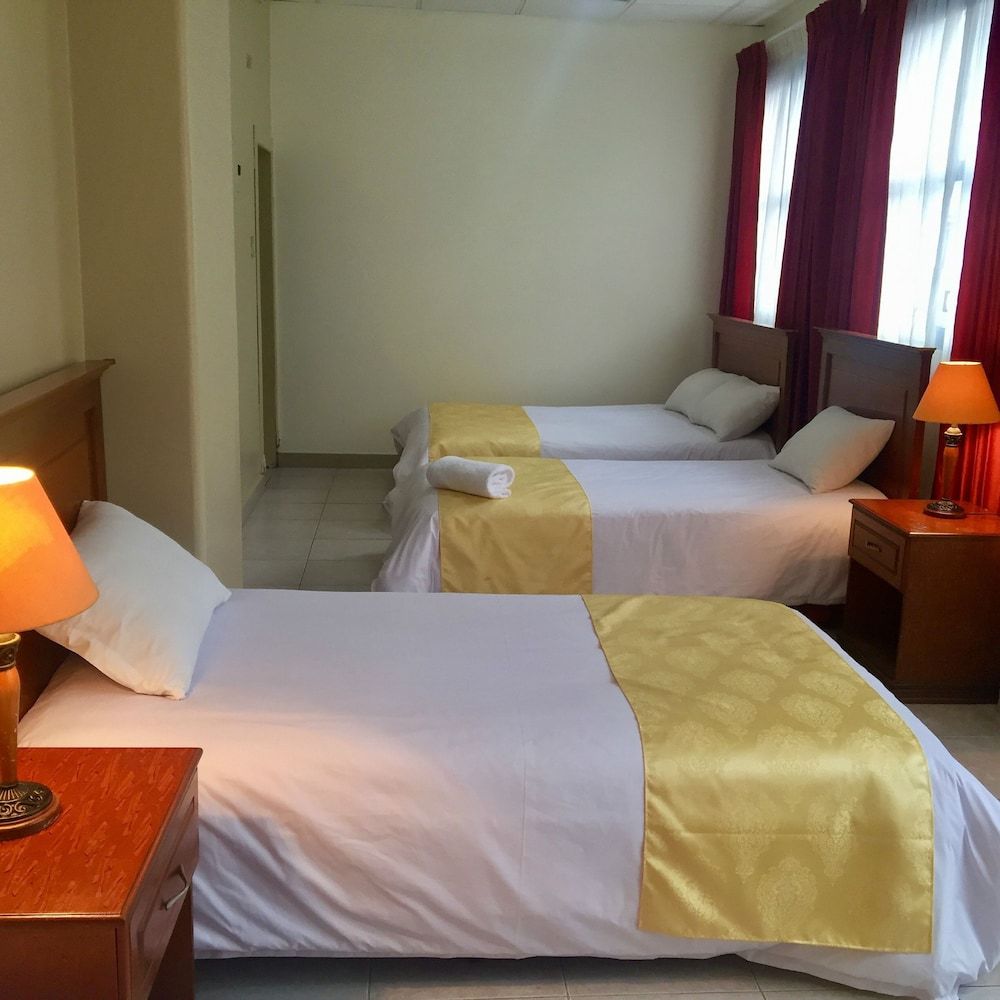 Hotel Las Peñas Triple Room