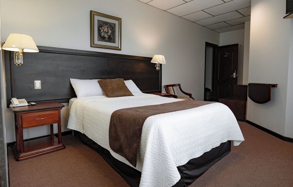 Hotel Podocarpus Double Room, 2 Double Beds 2