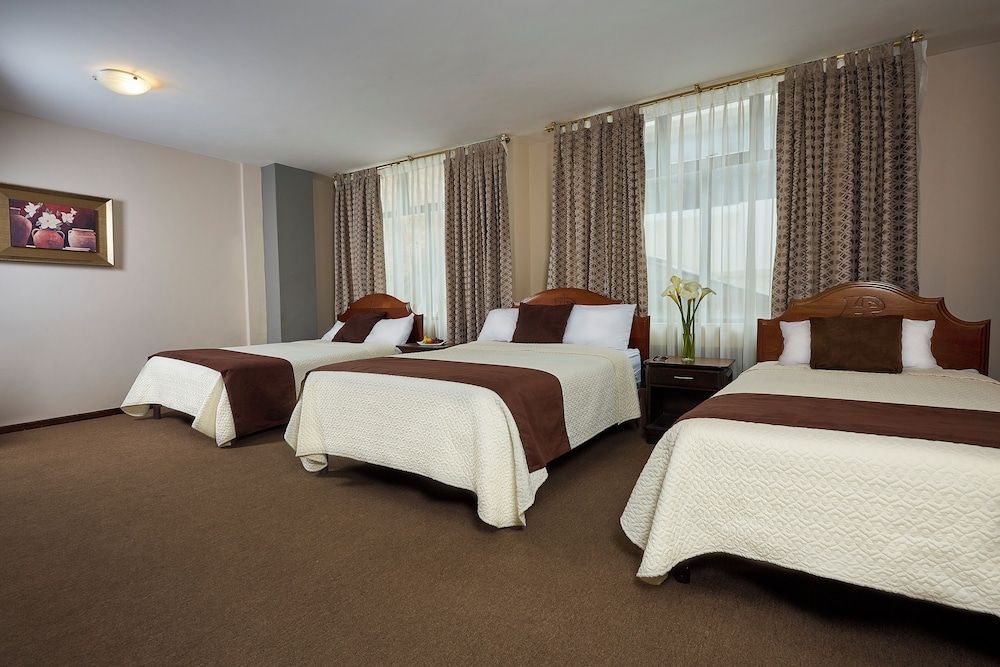 Hotel Podocarpus Triple Room