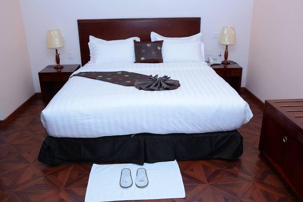 undefined Bole Skygate Hotel 4