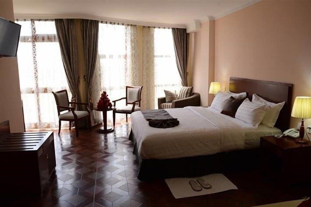 undefined Bole Skygate Hotel 5