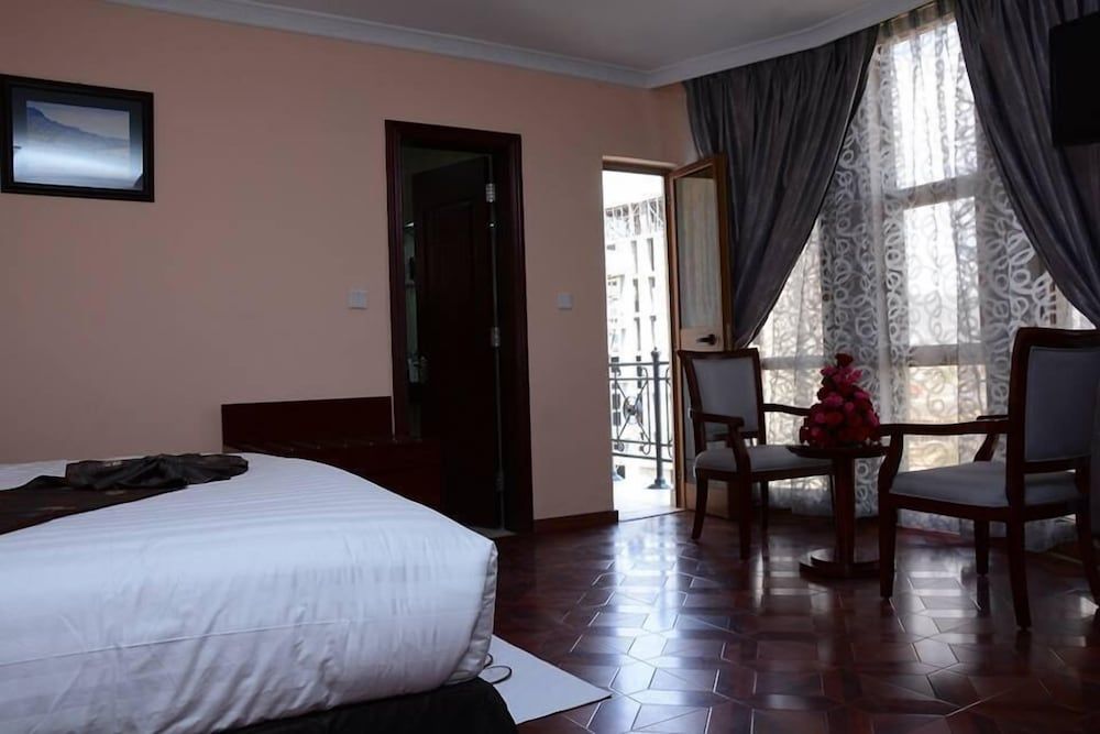 Bole Skygate Hotel Family Suite, 2 Bedrooms 7