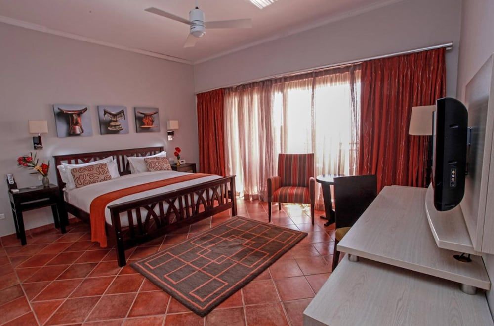 Haile Resort Hawassa Suite, 1 Bedroom, Lake View 3