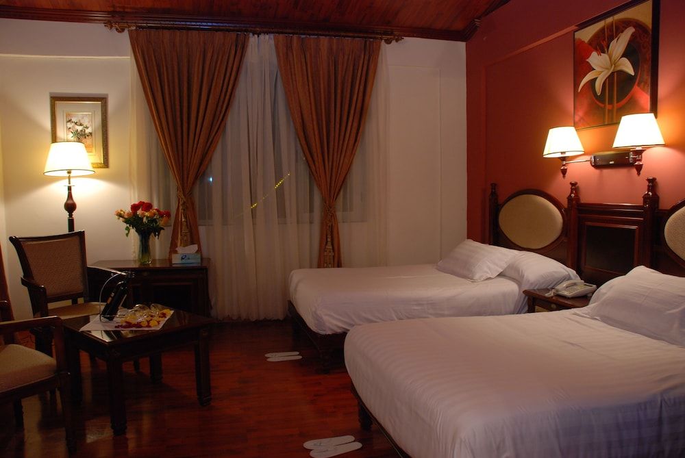 undefined Adot Tina Hotel 4