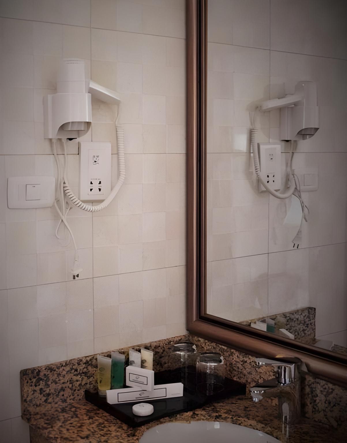 undefined Addissinia Hotel 8