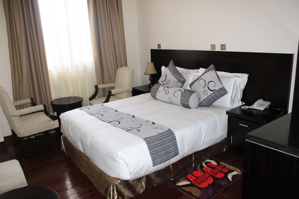 Southern Addis Hotel Deluxe Double Room Single Use, 1 King Bed, Balcony, City View