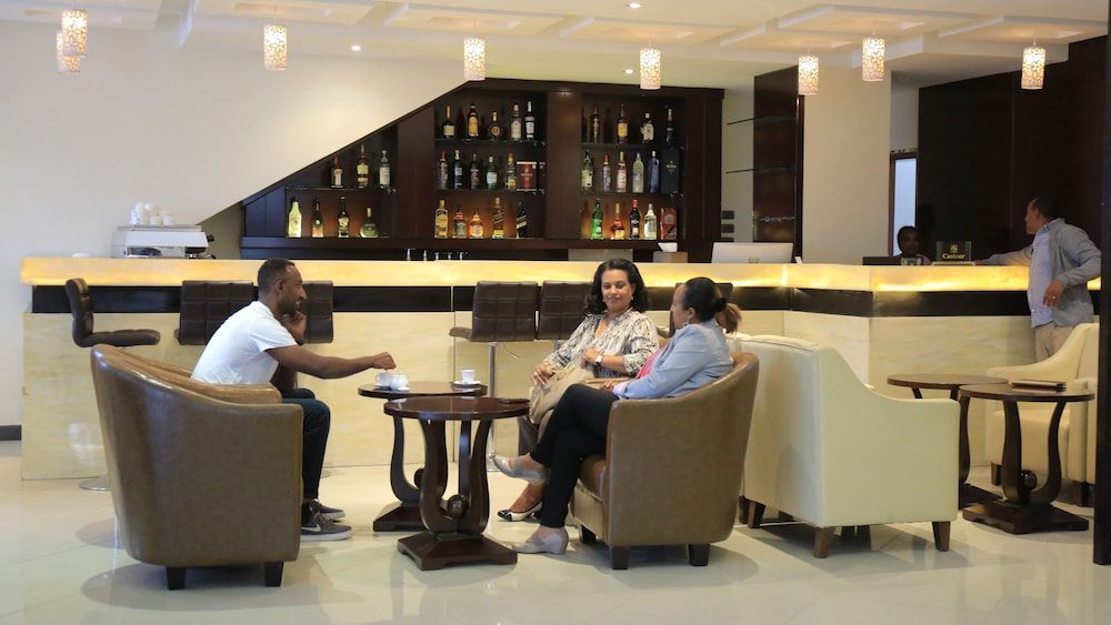 undefined Berlottue Hotel 9