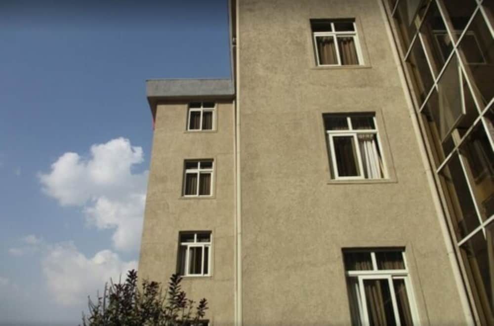 undefined Stay Easy 4