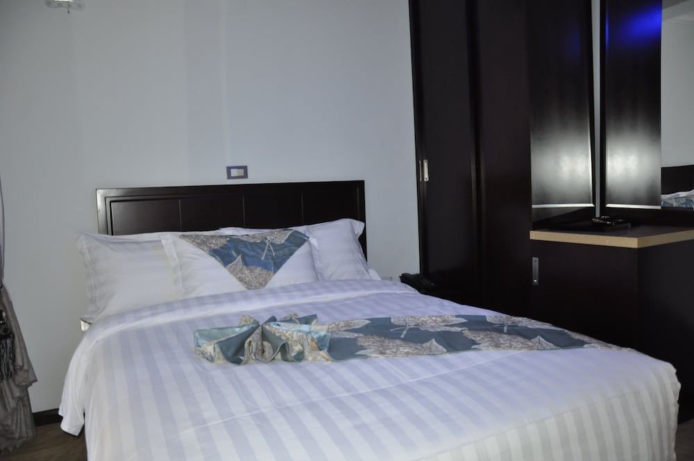 undefined North Addis Hotel 8