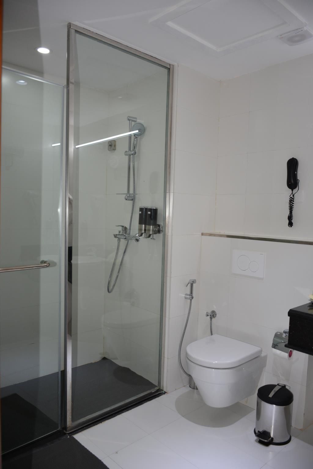 Azzeman Hotel Twin Room 16