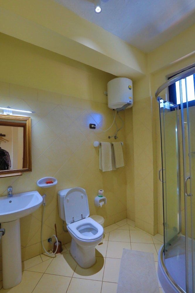 Harbe Hotel Double or Twin Room, Mountain View 13