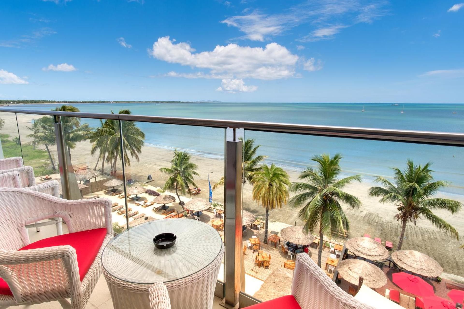 1 King Bed and 1 Double Bed, 2-Bedroom Beachfront Suite, Non-Smoking