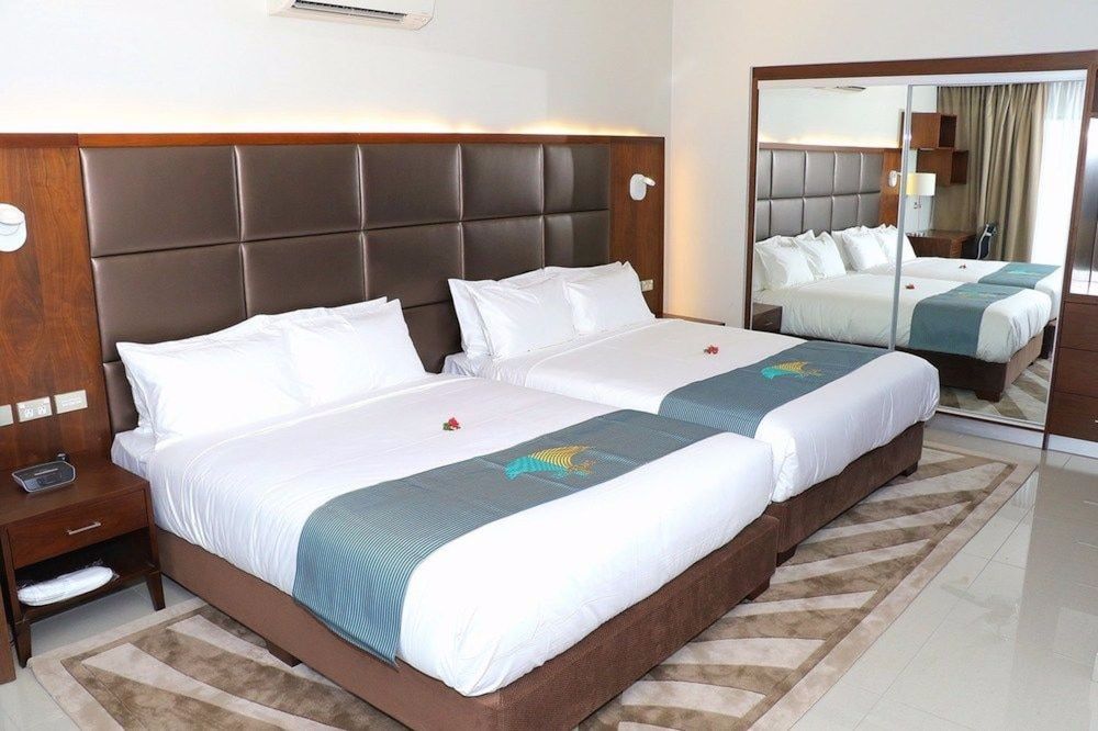 The Palms Denarau Fiji Standard Room, 2 Queen Beds 2