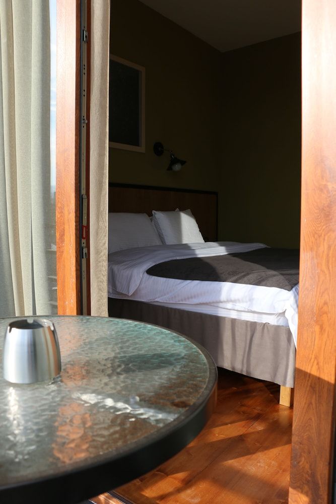 Hotel 27 Double Room 4