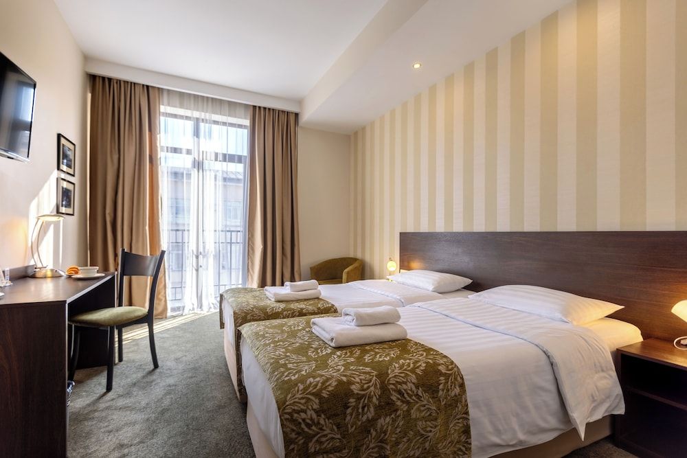 Hotel Citrus Standard Double or Twin Room 4