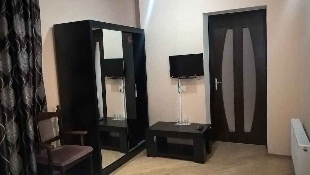 Hotel Isaka Standard Double or Twin Room 31