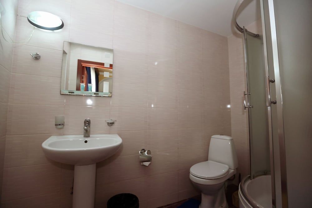 Hotel Isaka Standard Double or Twin Room 25