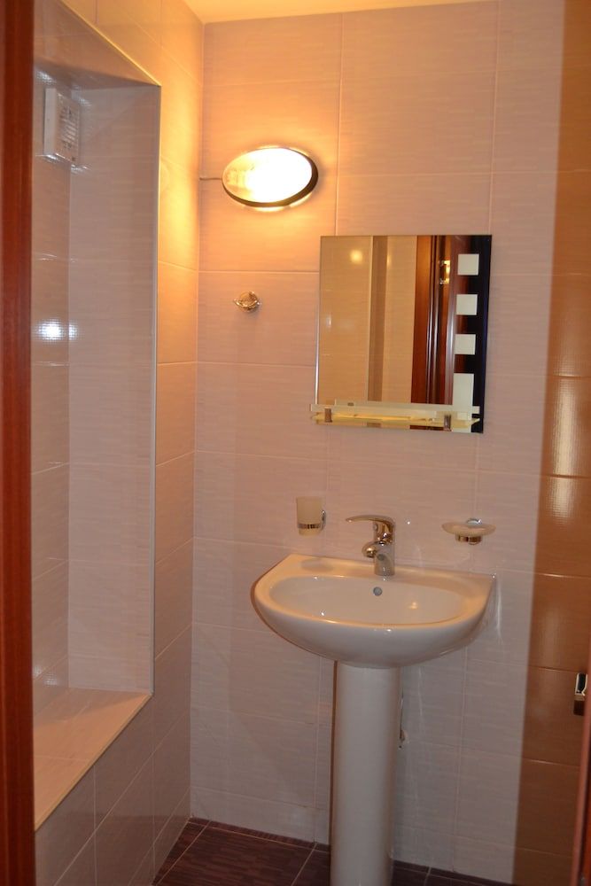 Hotel Isaka Standard Double or Twin Room 24