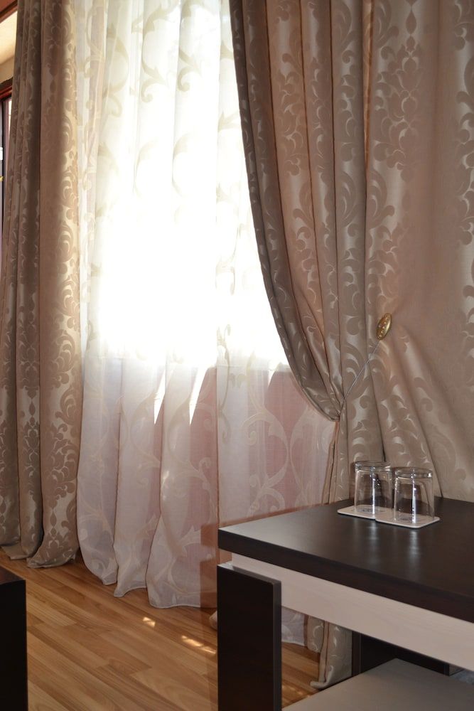 Hotel Isaka Economy Double Room 10